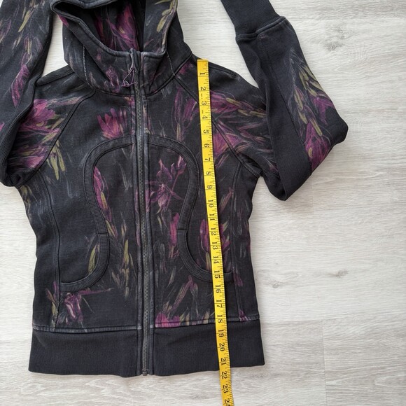 Lululemon Scuba Hoodie VTG RARE OG Protea Floral Print Black Pink Green Size 6 - Picture 9 of 14